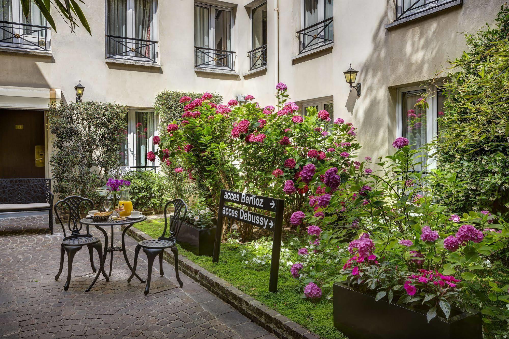Le Patio Bastille Paris Exterior photo